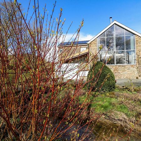 The Barn At Glanoer Bettws Disserth Exterior foto