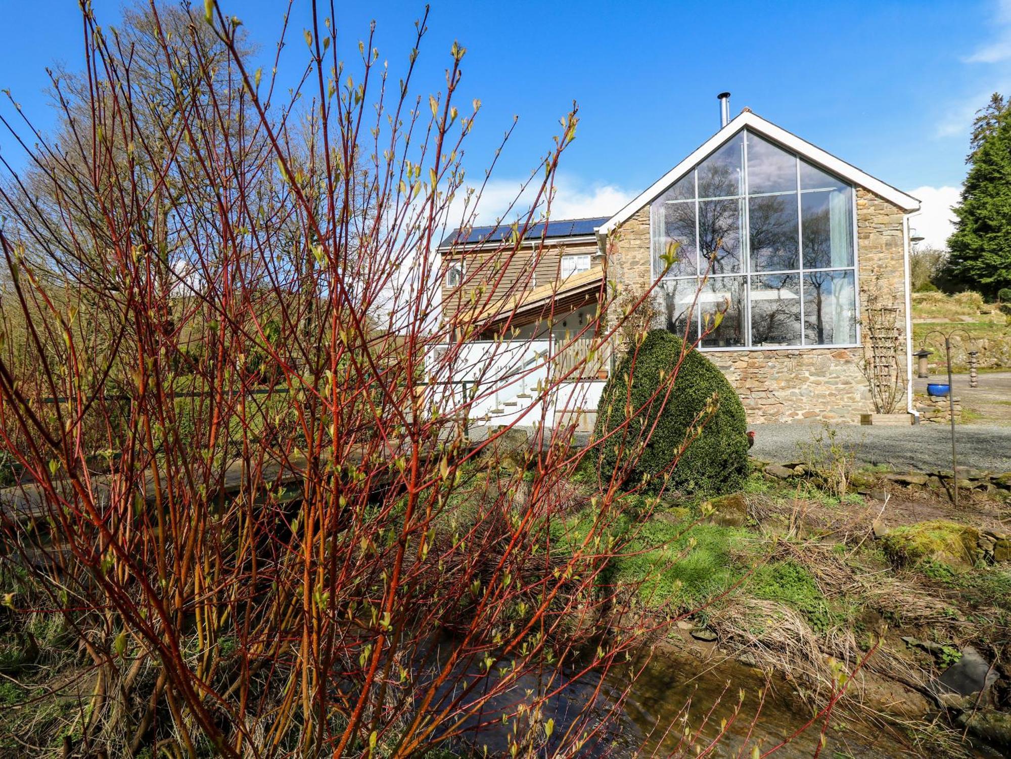 The Barn At Glanoer Bettws Disserth Exterior foto